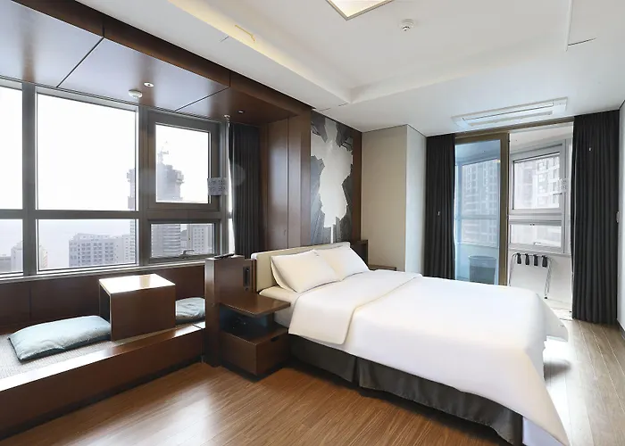 Hotel Haeundae W Busan