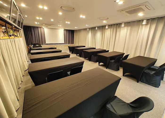 Hotel Haeundae W Busan