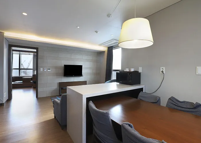Hotel Haeundae W Busan